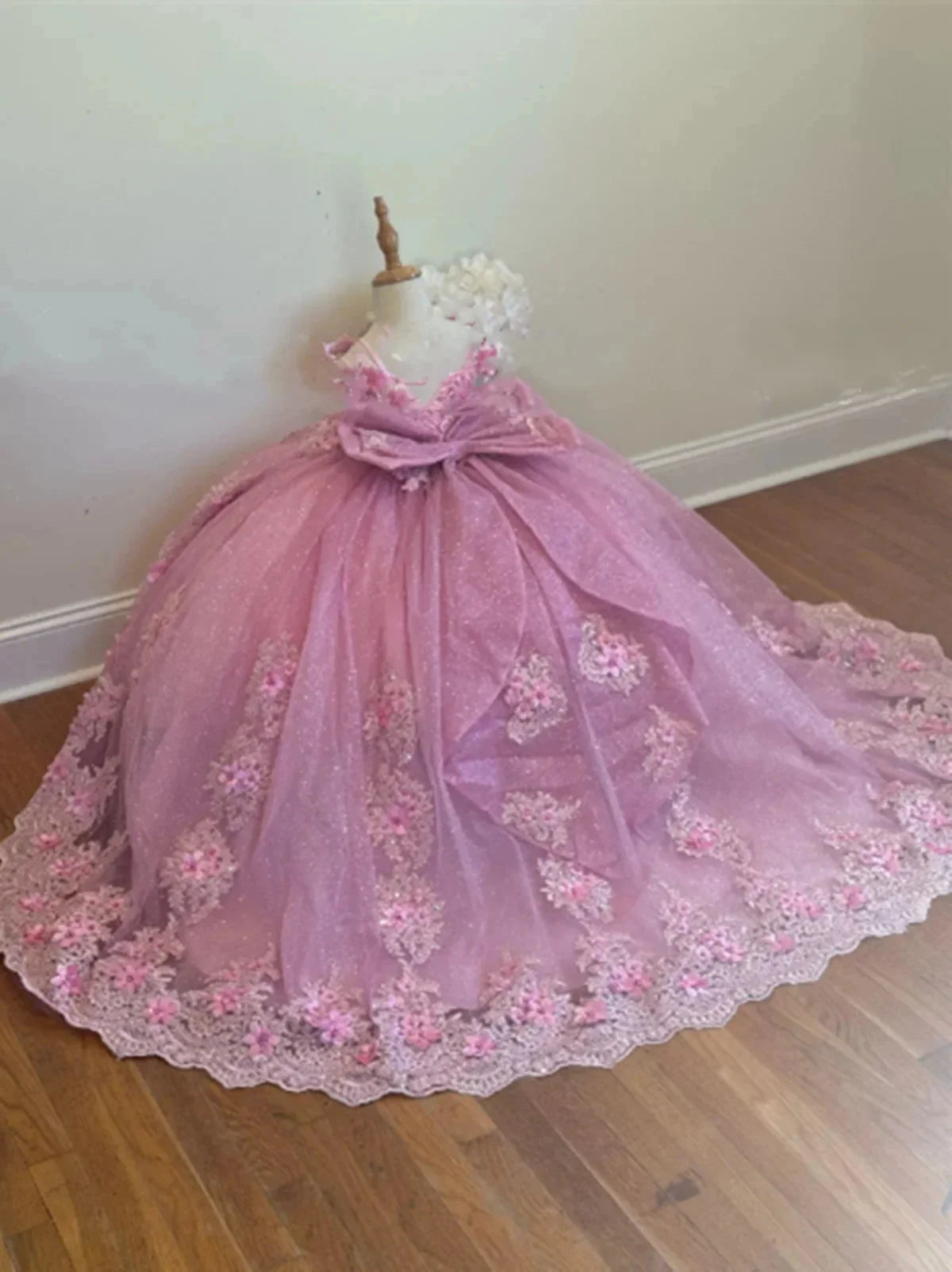 Customized Blue Flower Girl Dress For Wedding Floor Length Appliques Sequins With Bow Luxury First Communion Banquet Ball Gown
